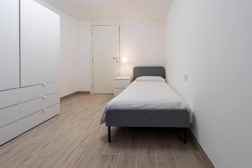פסקרה Villa De Riseis B&B מראה חיצוני תמונה